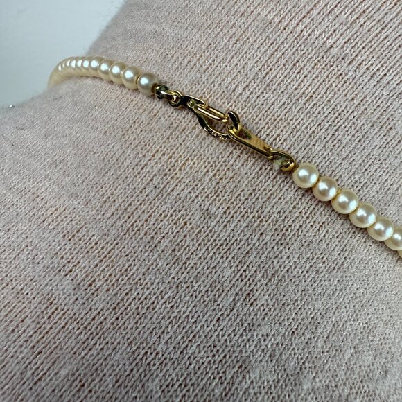 Vintage Graduated Ivory Faux Glass Pearl Necklace 23.5" - Picture 4 of 4